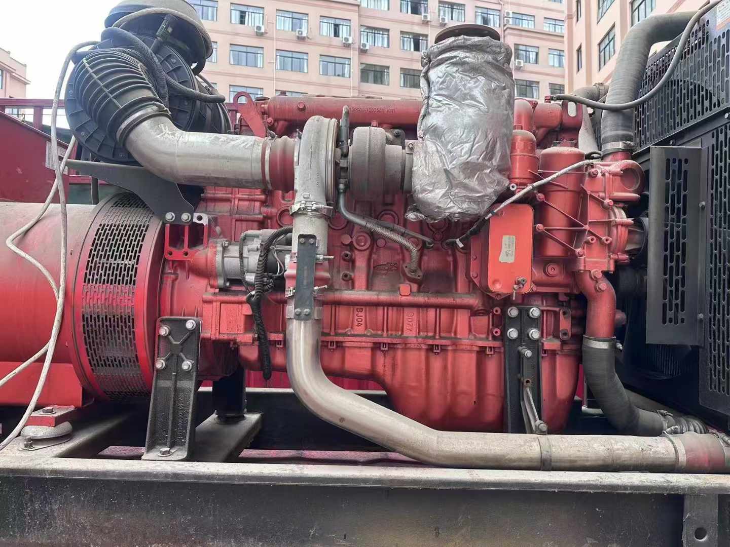 临潼如何选择适合 600kW 柴油发电机组的过载保护器？